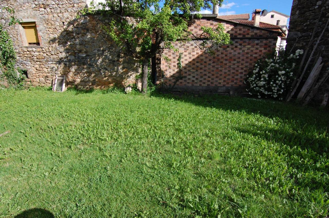 Apartamento El Fenal De Turmo Casa Rural "El Capricho De Nieves" Laspuna ภายนอก รูปภาพ